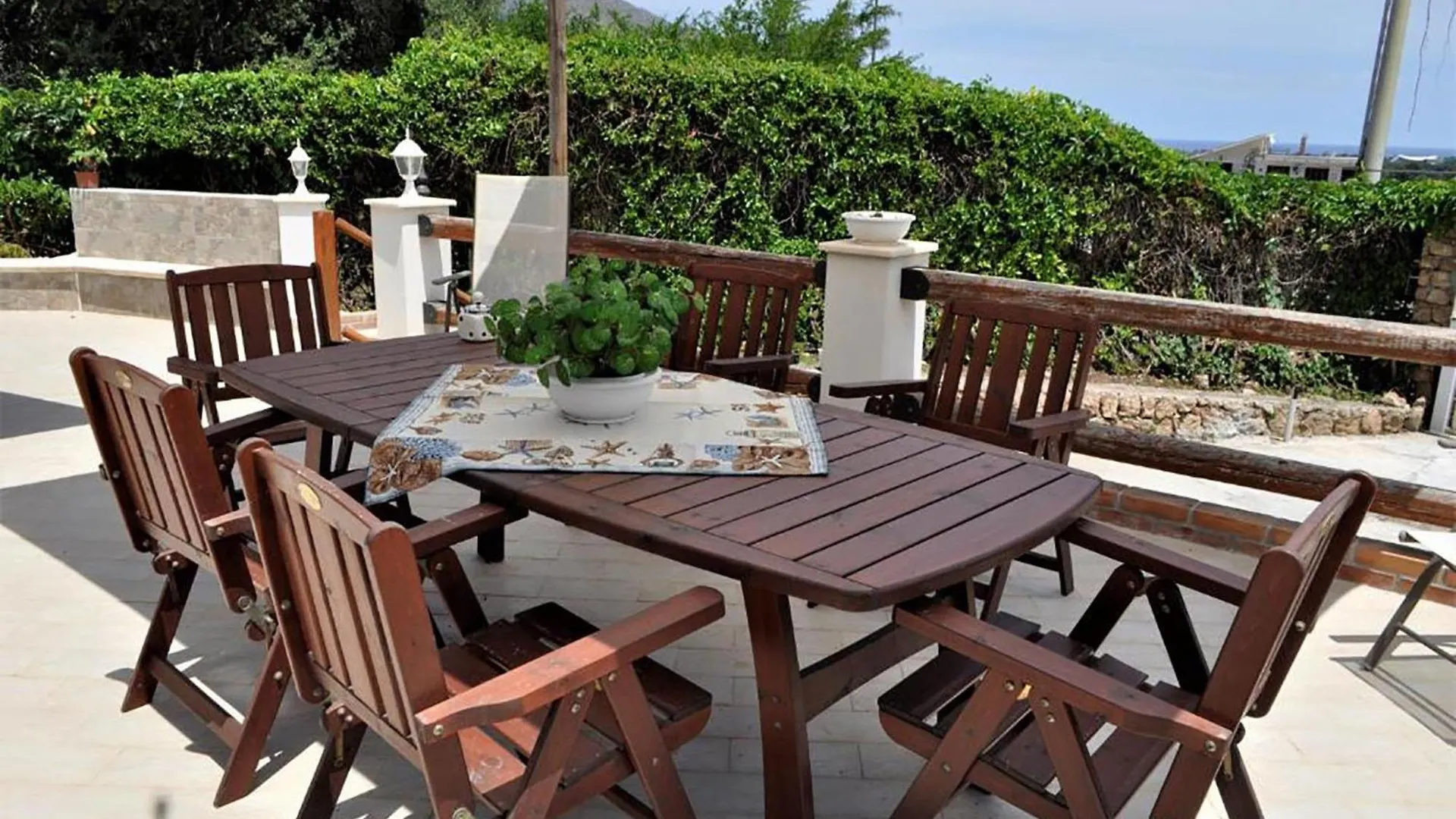 Small Paradise Palermo Homestay