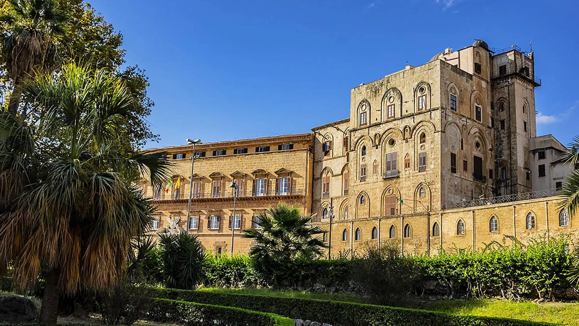 Small Paradise Palermo Homestay
