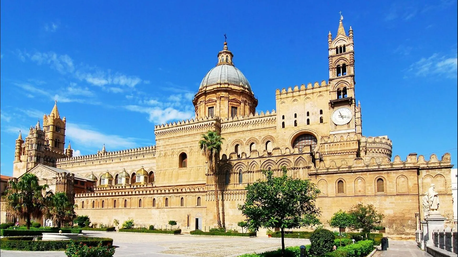 Homestay Small Paradise Palermo Italy